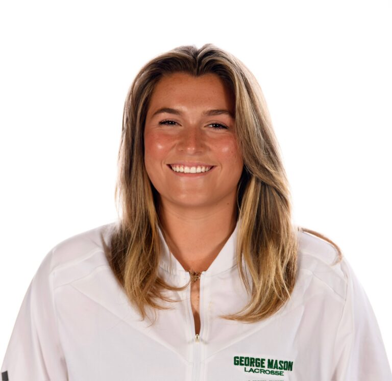 Chloe-Reed-768x747 Chloe-Reed-768x747